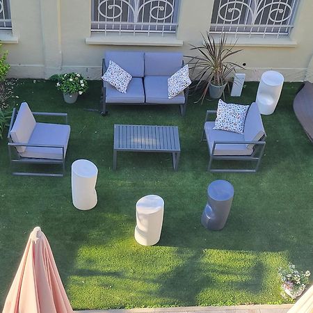 Alfieri Guest House แวร์เชลลี ภายนอก รูปภาพ